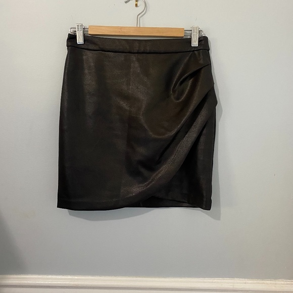 Black Skirt - Picture 1 of 1